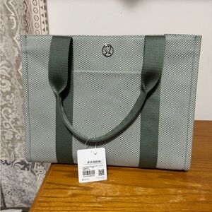 Lululemon Athletica Gray and Green Tote Bag